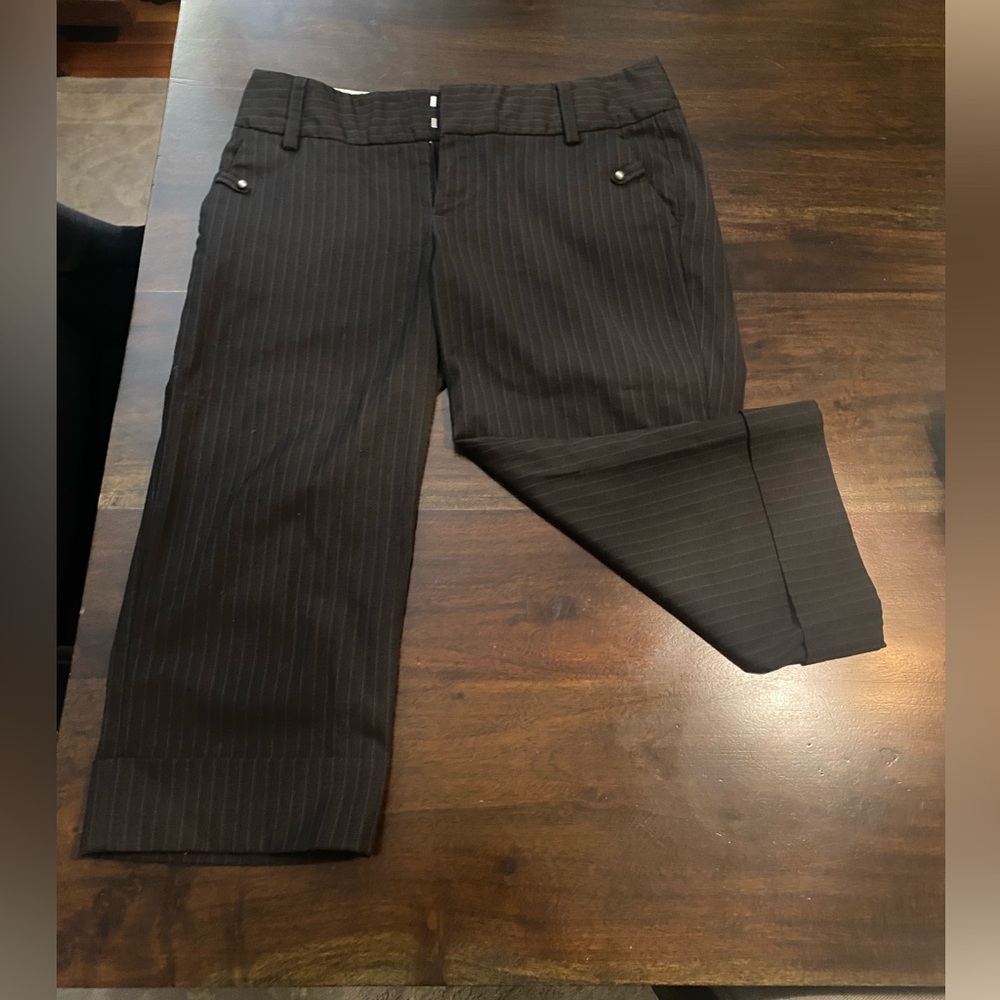 Old Navy Pinstripe crop pants, peddle pushers, capris